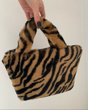 Load image into Gallery viewer, CHEETAH PRINT FAUX FUR BAGS